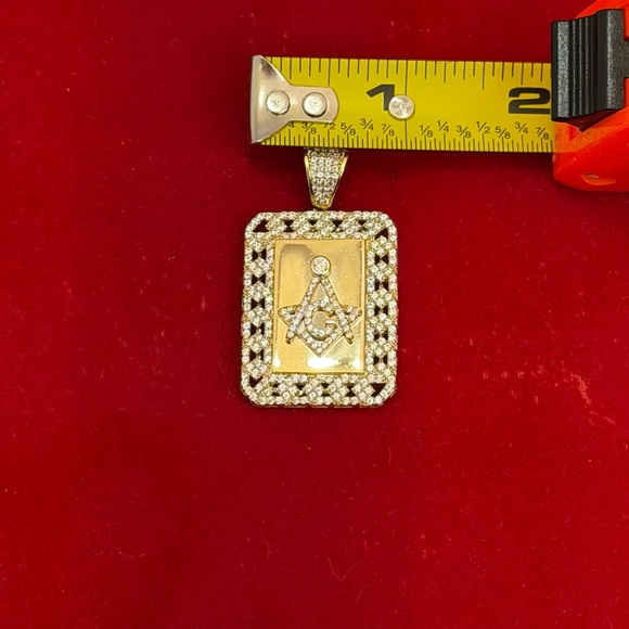 Masonic Square & Compass Pendant 18K Gold Dipped Silver Iced CZ Approx 12g - Picture 7 of 8